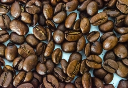 Koffeinfreier Kaffee – wie schonend ist er und wie funktioniert die Entkoffeinierung?